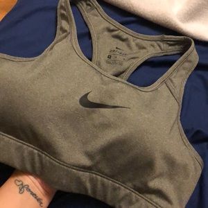 Sports bra! LAST CALL
